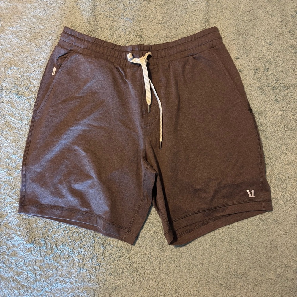 Vuori Men's Athletic Shorts in Dark Gray